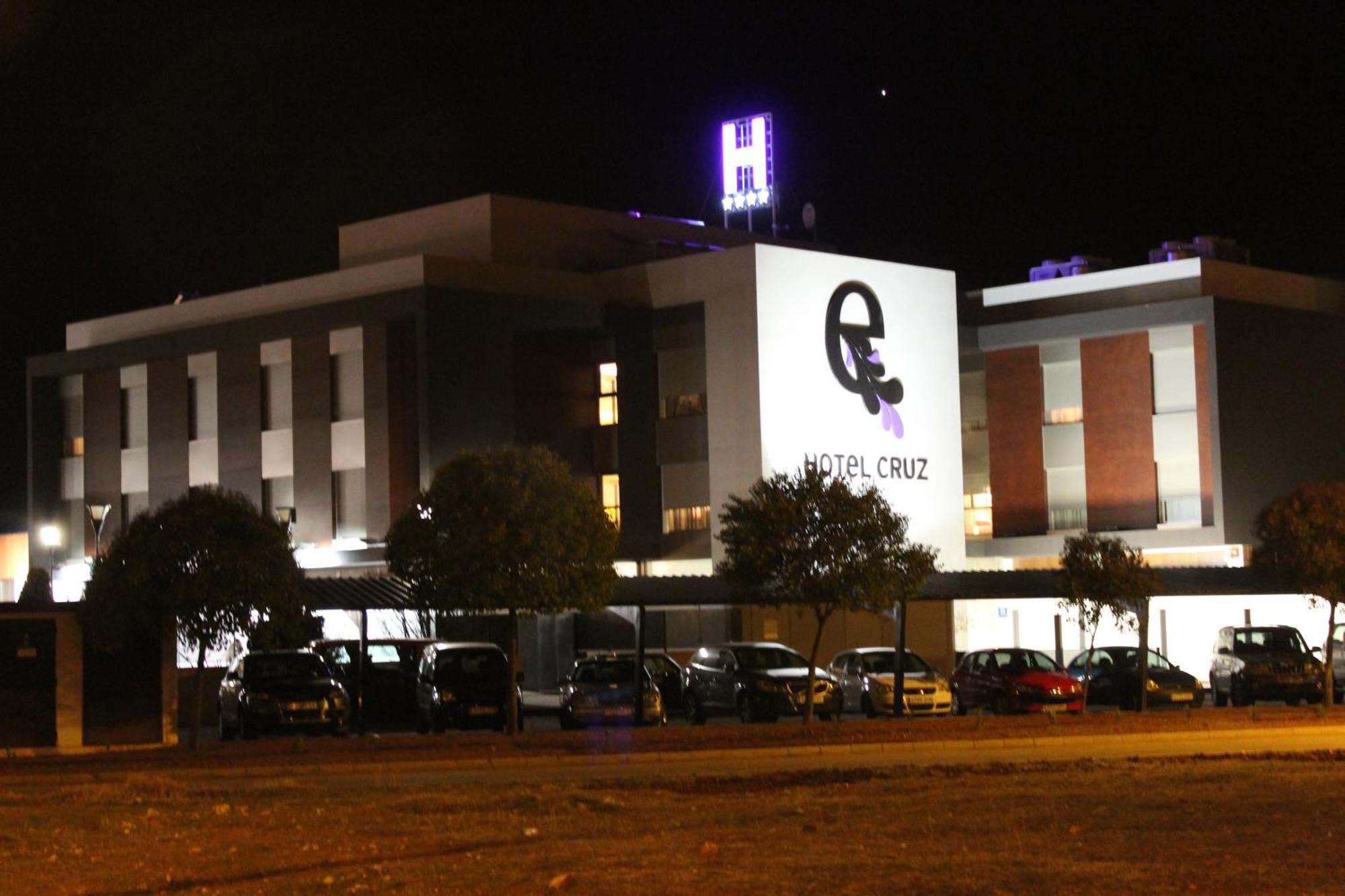 Escuderos Hotel Cruz Argamasilla de Calatrava Екстер'єр фото